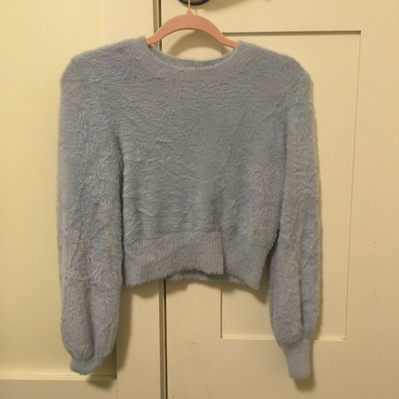 Aritzia Sunday Best Cropped Blue Fuzzy Sweater XS - Picture 2 of 3